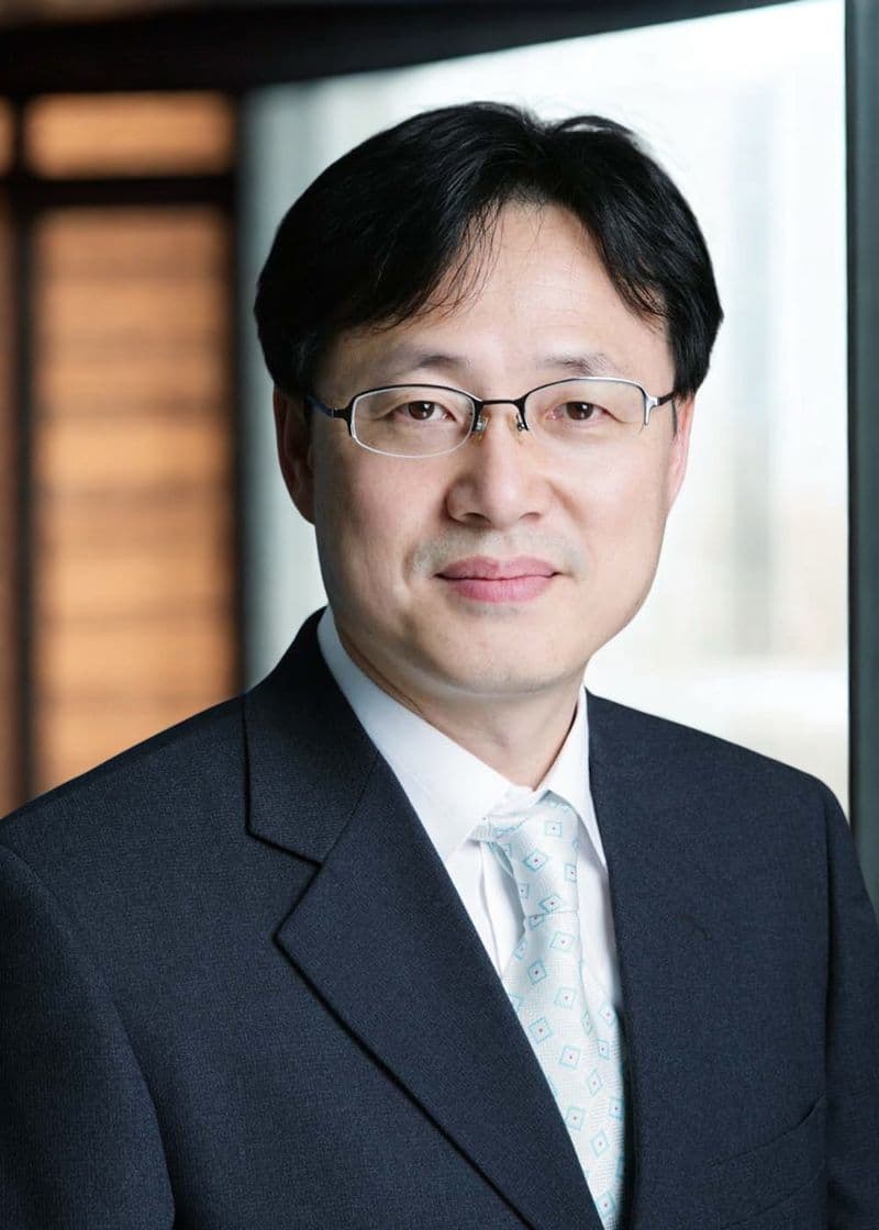 Trademark and design practice team practitioner